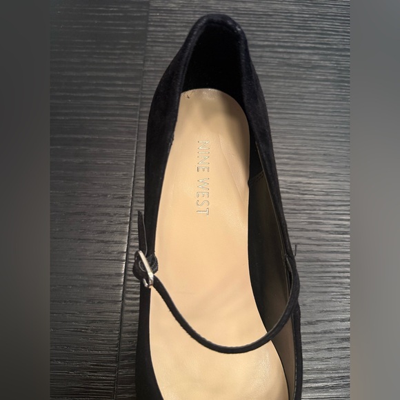 Nine West Prix Pump Black Block Heel Pointed Toe Heels Mary Jane Size 9 - Picture 9 of 9
